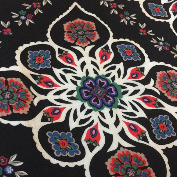 Women's Shirt - Picture 2 of 4